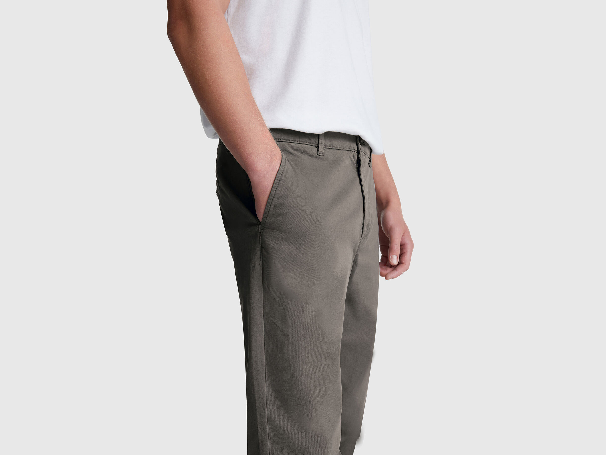TROUSERS Men image number 4